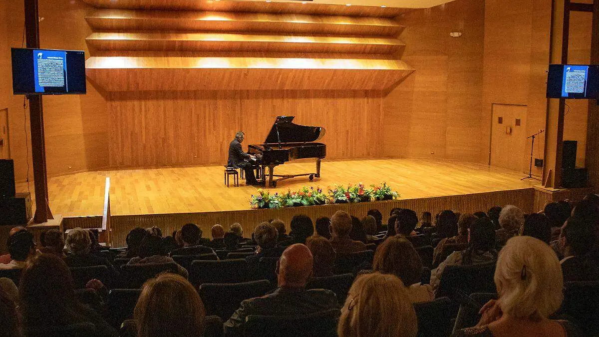 No te pierdas el recital de piano de Jerome Alexander